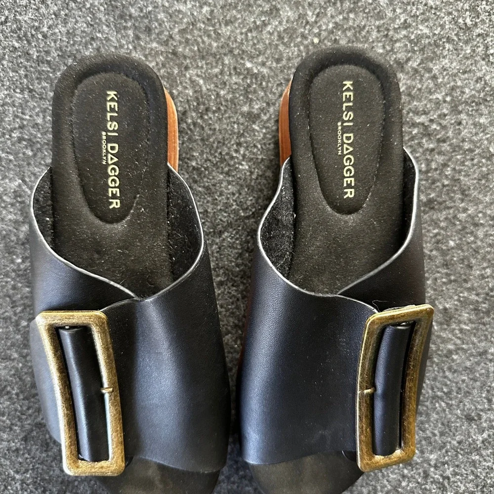 Kelsi Dagger Brooklyn Black Leather Platform Slide Buckle Sandals Size 6 36.5